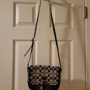 EUC COACH Monogram Crossbody